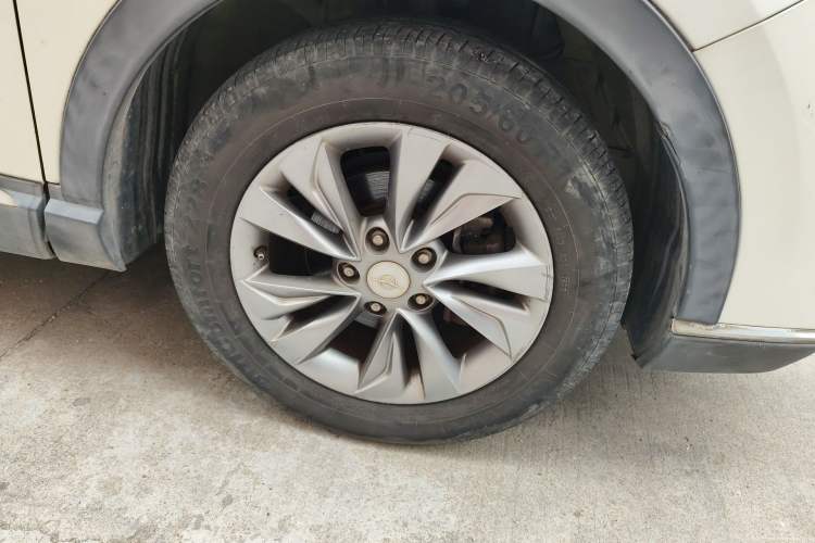 Used Haima S5 Youth Edition 2018 1.6L CVT Flagship Model Right Front Wheel Hub