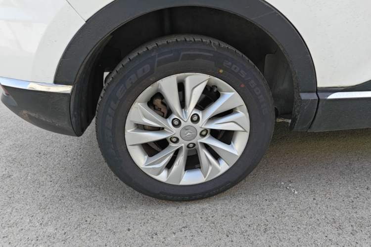 Used Haima S5 Youth Edition 2018 1.6L CVT Luxury Model Right Rear Wheel Hub