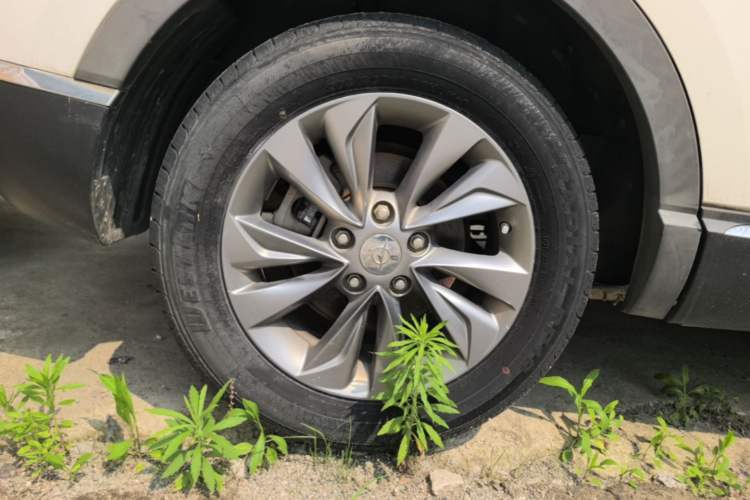 Used Haima S5 Youth Edition 2018 1.6L CVT Flagship Model Right Rear Wheel Hub