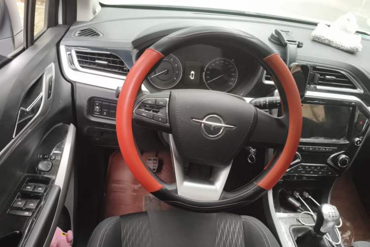 Used Haima S5 Youth Edition 2018 1.6L Manual Luxury Model Steering Wheel