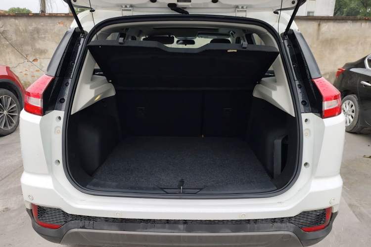 Used Haima S5 Youth Edition 2018 1.6L CVT Luxury Model Trunk