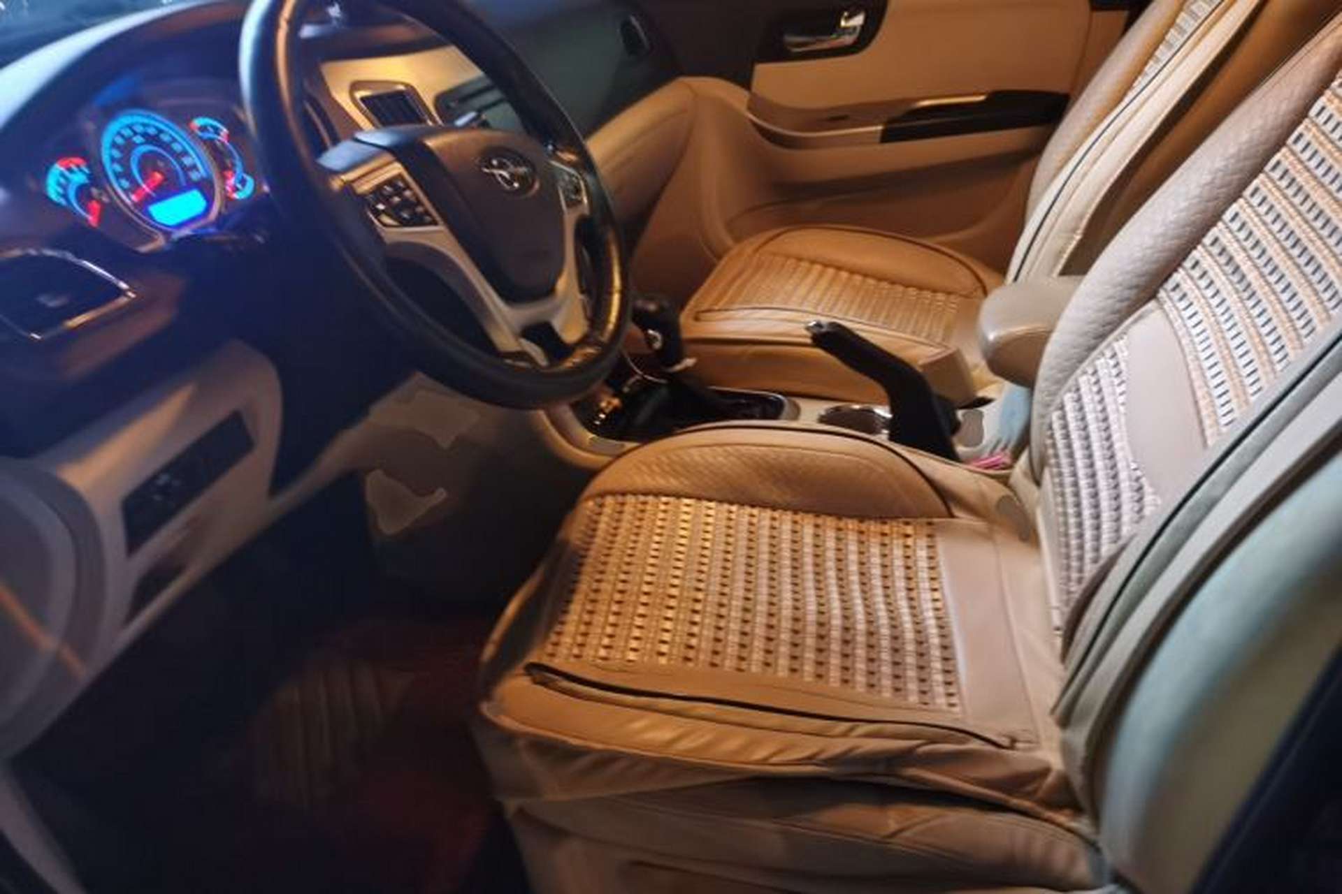 Used Haima S7 2015 2.0L Automatic ZhiShang Version Left Front Seat