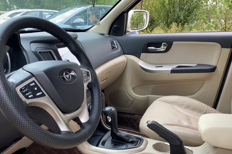 Used Haima S7 2015 Revised Version 2.0L Automatic Zongchi Trim Interior 2