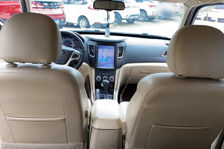 Used Haima S7 2015 Revised Version 2.0L Automatic Zongchi Trim Interior 7