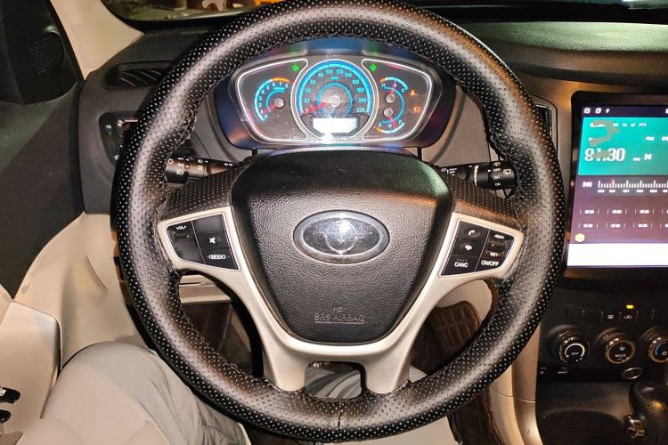 Used Haima S7 2015 Revised Version 2.0L Automatic Zongchi Trim Steering Wheel