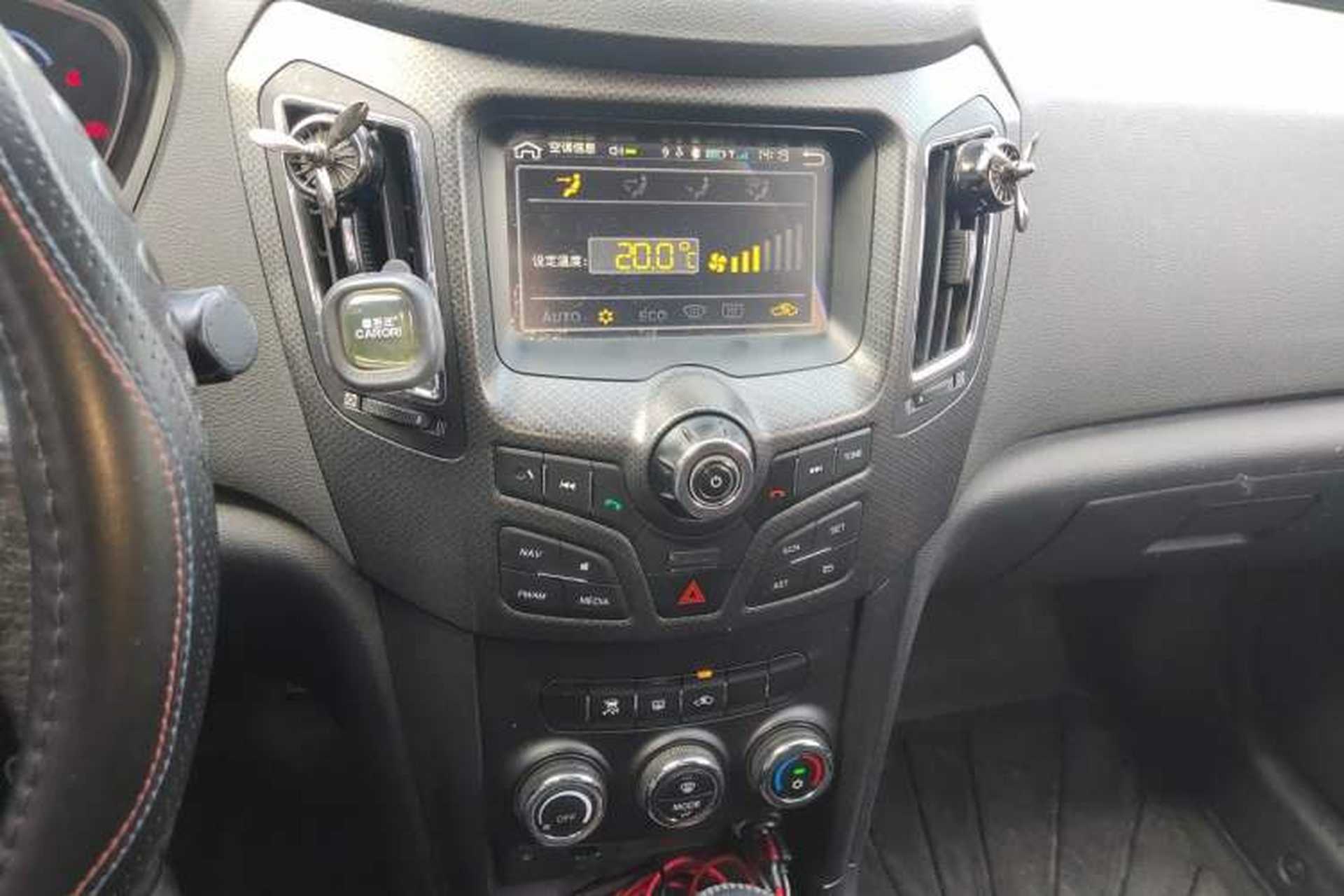 Used Haima S7 2013 2.0L Automatic Smart Enjoyment Version Audio And AC Panel