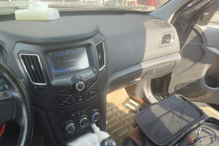 Used Haima S7 2013 2.0L Manual Smart Edition Audio And AC Panel