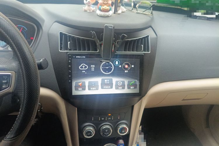 Used Haima S7 2013 2.0L Automatic ZhiShang Version Audio And AC Panel