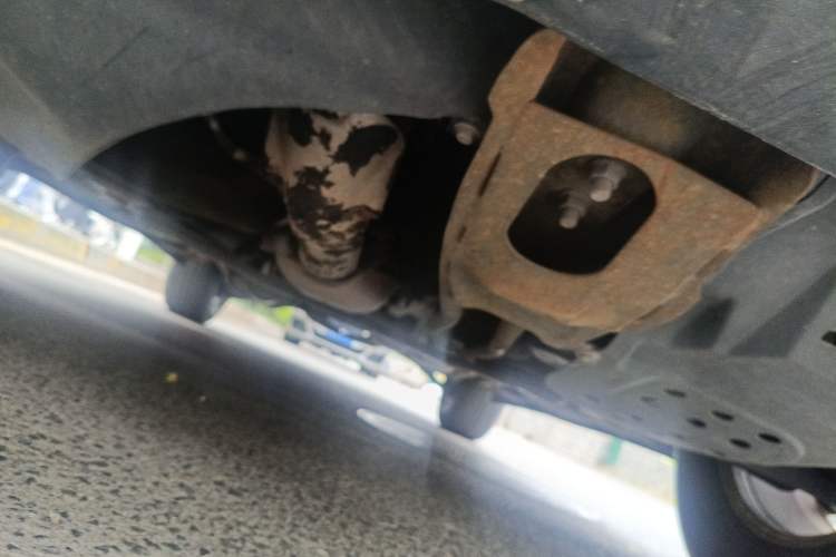 Used Haima S7 2013 2.0L Automatic ZhiShang Version Chassis Front