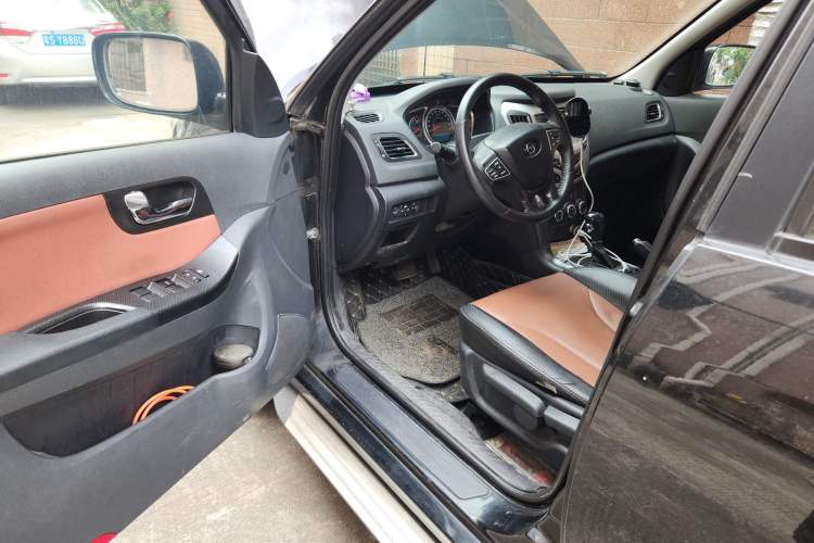 Used Haima S7 2013 2.0L Automatic ZhiShang Version Driver Seat