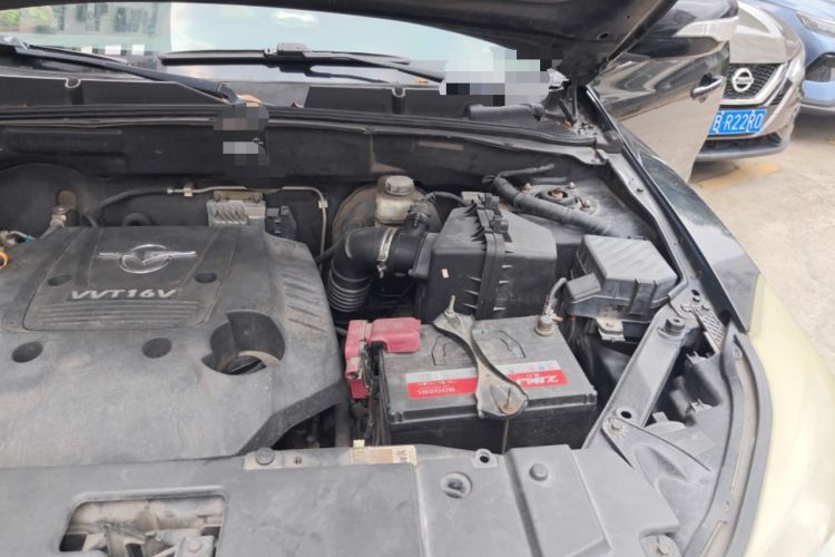 Used Haima S7 2013 2.0L Automatic Smart Enjoyment Version Engine Bay Left