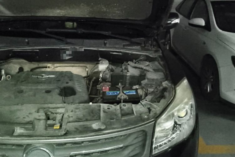Used Haima S7 2013 2.0L Manual Smart Edition Engine Bay Left