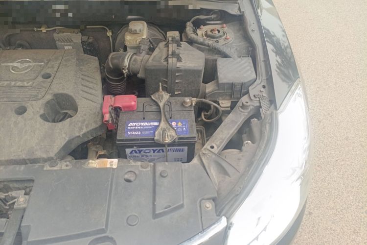 Used Haima S7 2013 2.0L Automatic ZhiShang Version Engine Bay Left