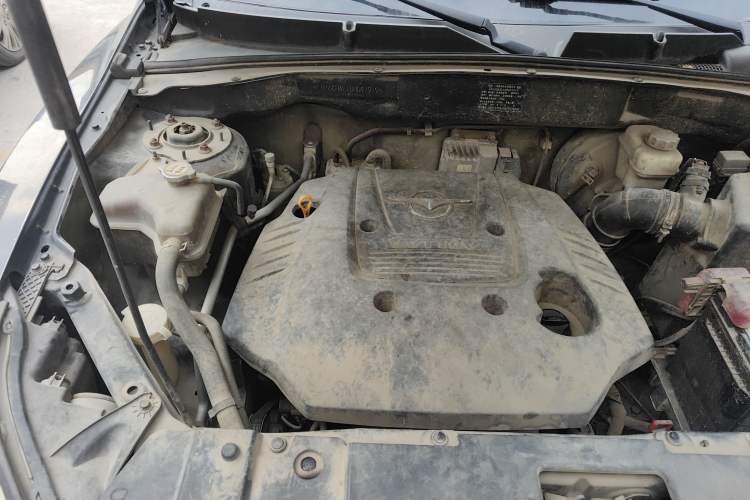 Used Haima S7 2013 2.0L Automatic ZhiShang Version Engine Bay Right