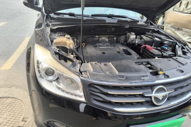 Used Haima S7 2013 2.0L Automatic ZhiShang Version Engine Bay Right