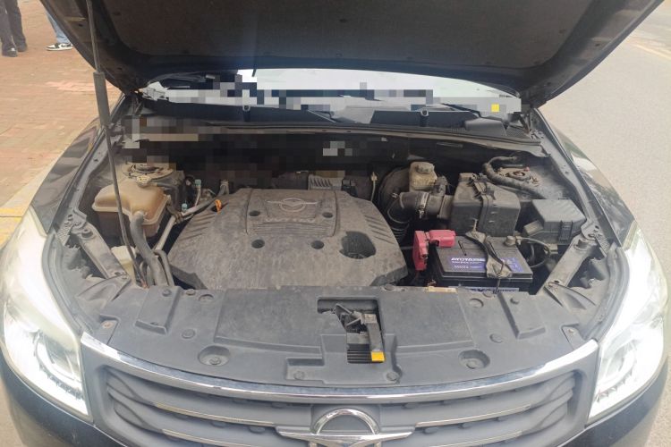 Used Haima S7 2013 2.0L Automatic ZhiShang Version Engine Bay