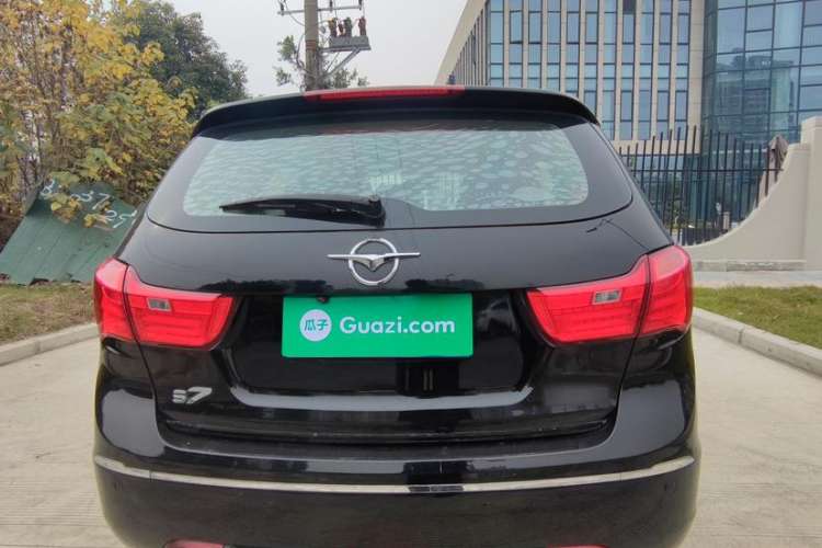 Used Haima S7 2013 2.0L Manual ZhiShang Version Exterior 4