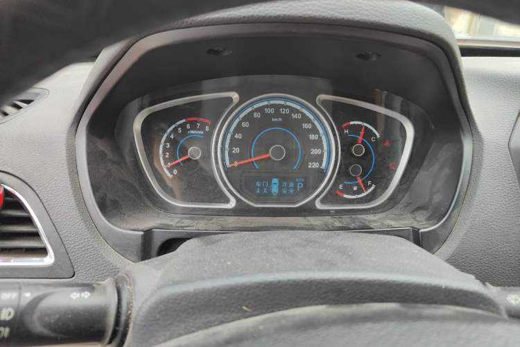 Used Haima S7 2013 2.0L Automatic ZhiShang Version Instrument Cluster