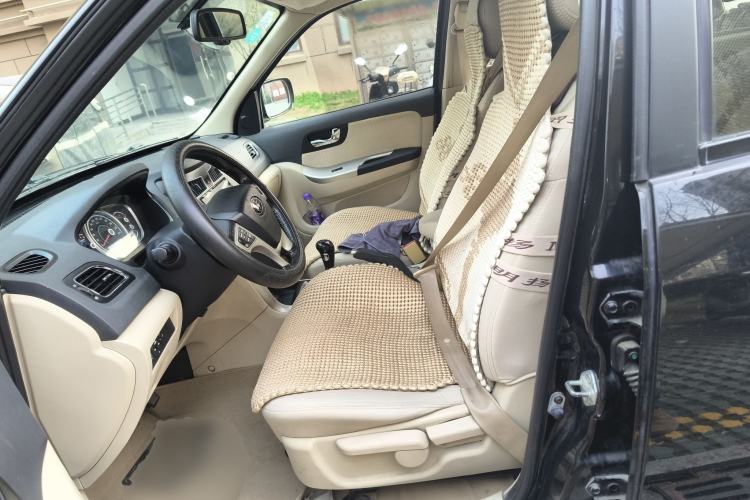 Used Haima S7 2013 2.0L Automatic ZhiShang Version Left Front Seat