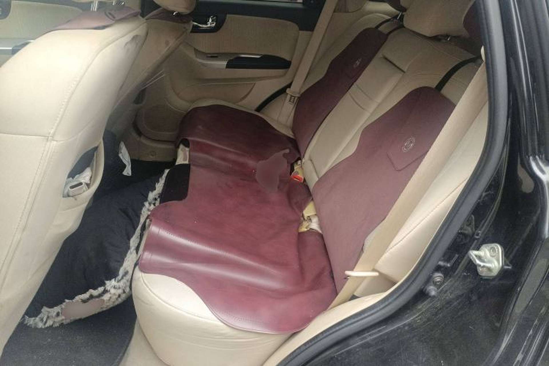 Used Haima S7 2013 2.0L Automatic ZhiShang Version Left Rear Seat