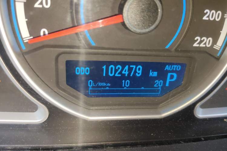 Used Haima S7 2013 2.0L Automatic Smart Enjoyment Version Odometer Close Up