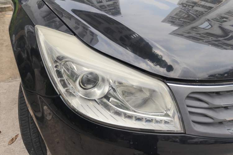 Used Haima S7 2013 2.0L Automatic Smart Enjoyment Version Right Front Headlight