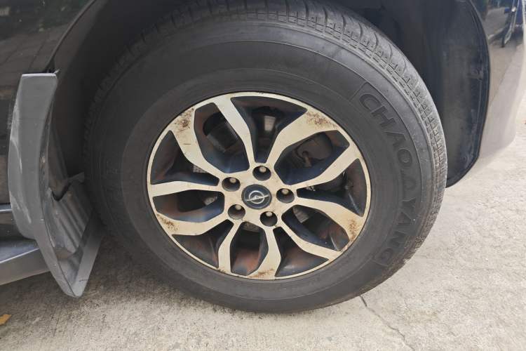 Used Haima S7 2013 2.0L Automatic Smart Enjoyment Version Right Front Wheel Hub
