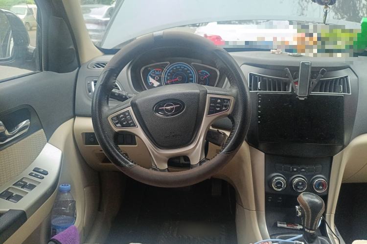 Used Haima S7 2013 2.0L Automatic ZhiShang Version Steering Wheel