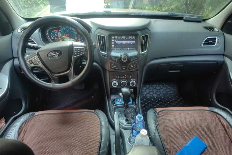 Used Haima S7 2013 2.0L Automatic Smart Enjoyment Version Center Console