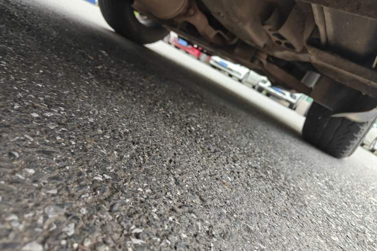 Used Haima S7 2013 2.0L Manual ZhiZhen Version Chassis Front Right