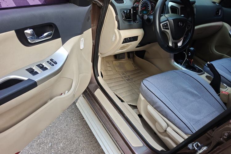 Used Haima S7 2013 2.0L Automatic ZhiShang Version Driver Seat