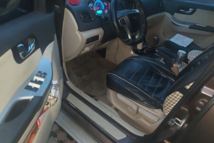 Used Haima S7 2013 2.0L Manual ZhiShang Version Driver Seat