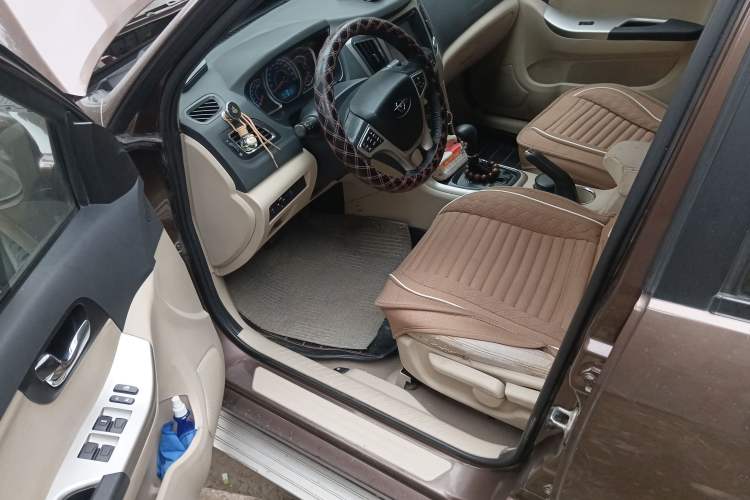 Used Haima S7 2013 2.0L Automatic ZhiShang Version Driver Seat