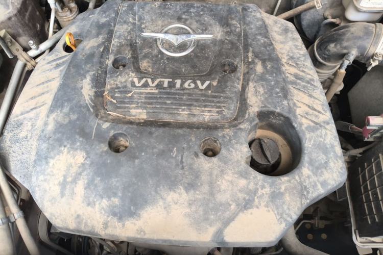 Used Haima S7 2013 2.0L Manual Smart Edition Engine Bay