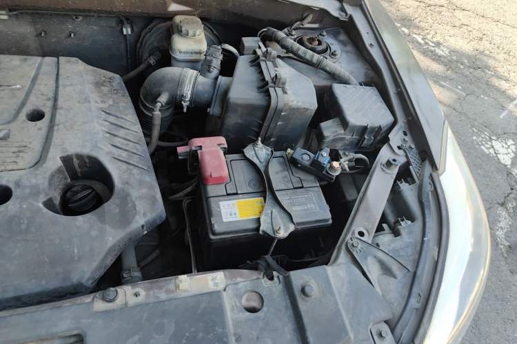 Used Haima S7 2013 2.0L Manual Smart Edition Engine Bay Left