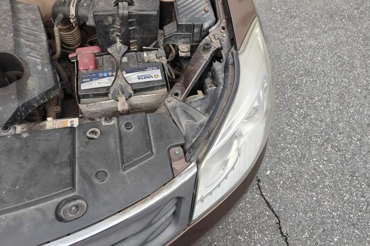 Used Haima S7 2013 2.0L Manual ZhiZhen Version Engine Bay Left