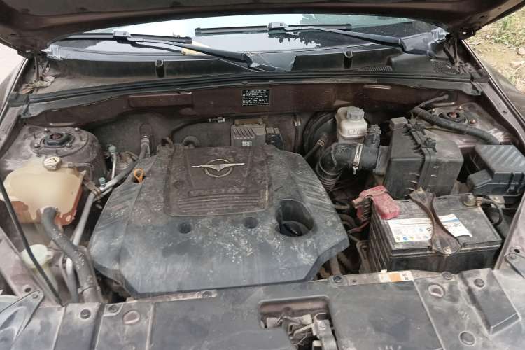 Used Haima S7 2013 2.0L Automatic ZhiShang Version Engine Bay