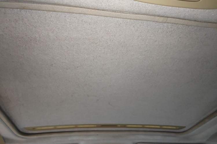 Used Haima S7 2013 2.0L Automatic ZhiZhen Version Headliner