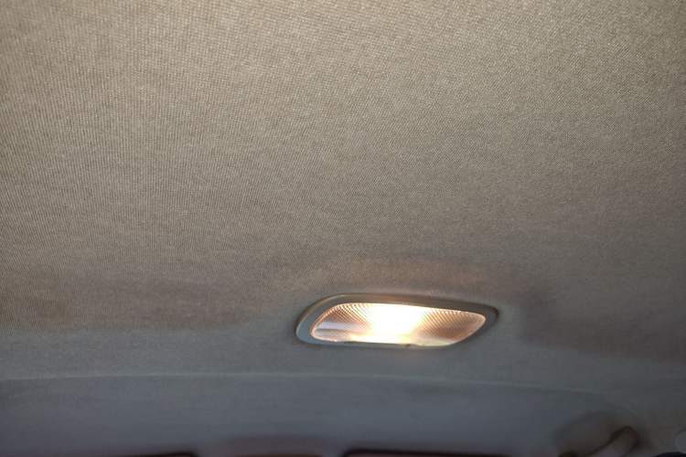 Used Haima S7 2013 2.0L Automatic ZhiShang Version Headliner
