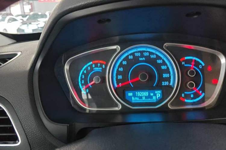 Used Haima S7 2013 2.0L Automatic Smart Enjoyment Version Instrument Cluster