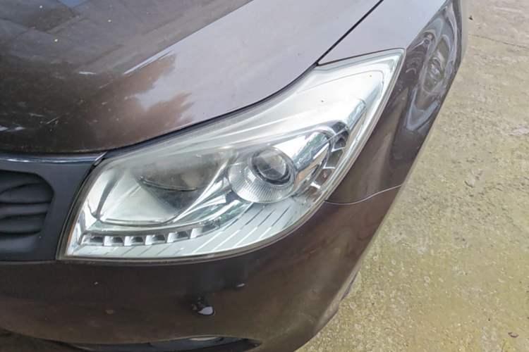 Used Haima S7 2013 2.0L Automatic ZhiZhen Version Left Front Headlight