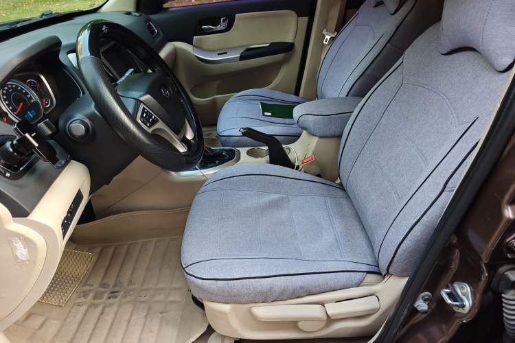Used Haima S7 2013 2.0L Automatic ZhiShang Version Left Front Seat