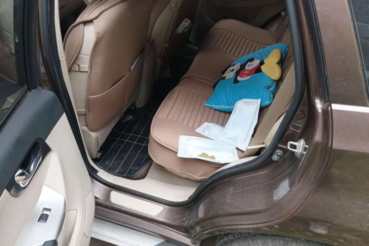 Used Haima S7 2013 2.0L Automatic ZhiShang Version Left Rear Seat