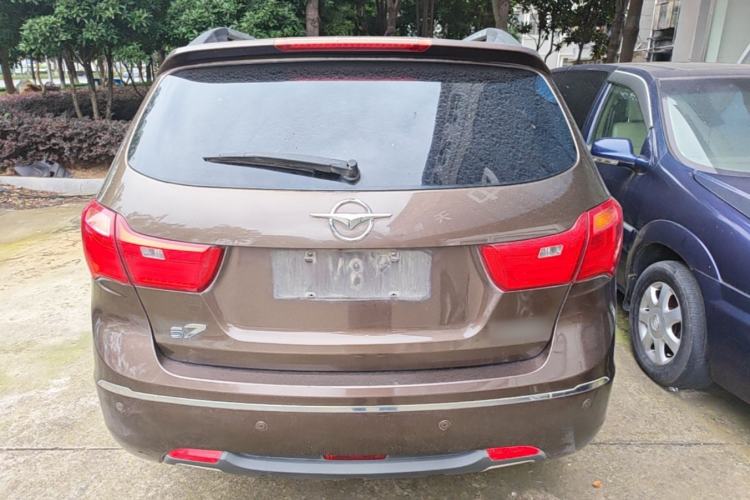 Used Haima S7 2013 2.0L Automatic ZhiZhen Version Rear