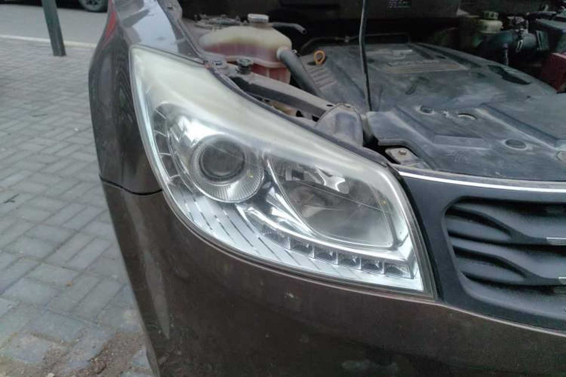Used Haima S7 2013 2.0L Manual ZhiShang Version Right Front Headlight