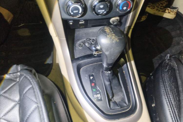 Used Haima S7 2013 2.0L Automatic ZhiShang Version Gear Lever