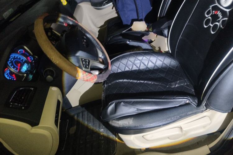 Used Haima S7 2013 2.0L Automatic ZhiShang Version Left Front Seat