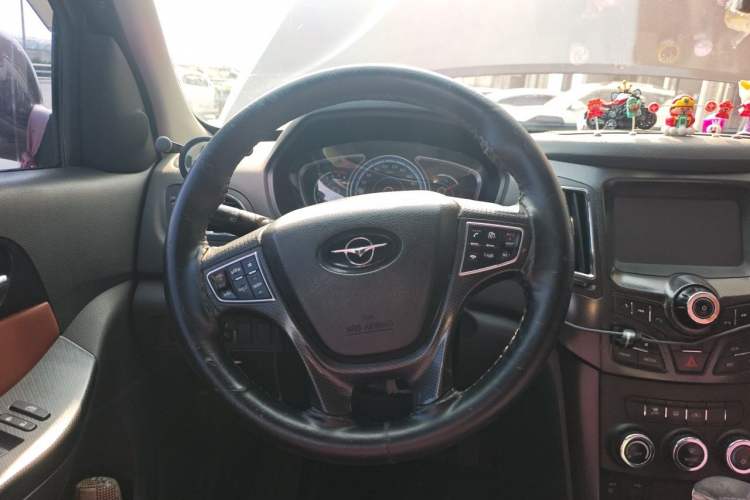 Used Haima S7 2013 2.0L Automatic Smart Enjoyment Version Steering Wheel