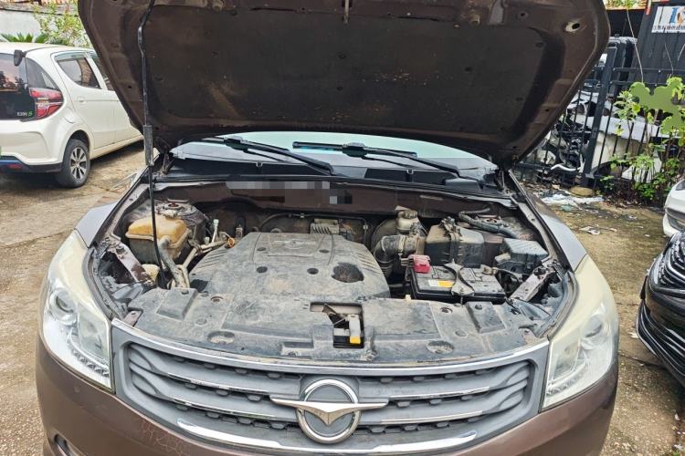 Used Haima S7 2013 2.0L Automatic ZhiZhen Version Engine Bay