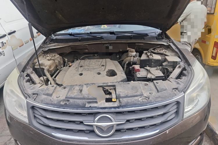 Used Haima S7 2013 2.0L Manual Smart Edition Engine Bay